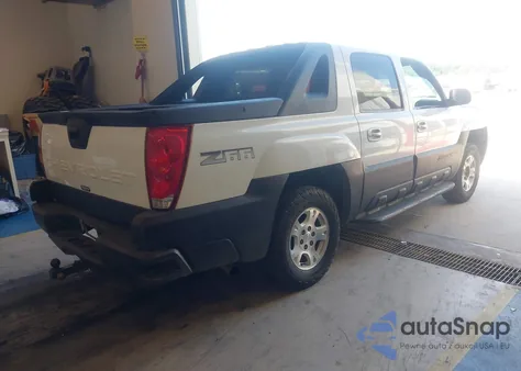 2004 Chevrolet Avalanche 1500 from USA, damaged, VIN 3GNEC12T54G106110
